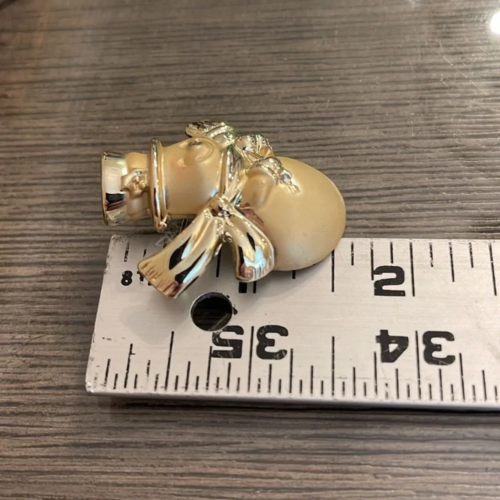 Vintage Matte & Shiny Gold-tone Colored Snowman Pin Holiday Brooch Christmas Pin